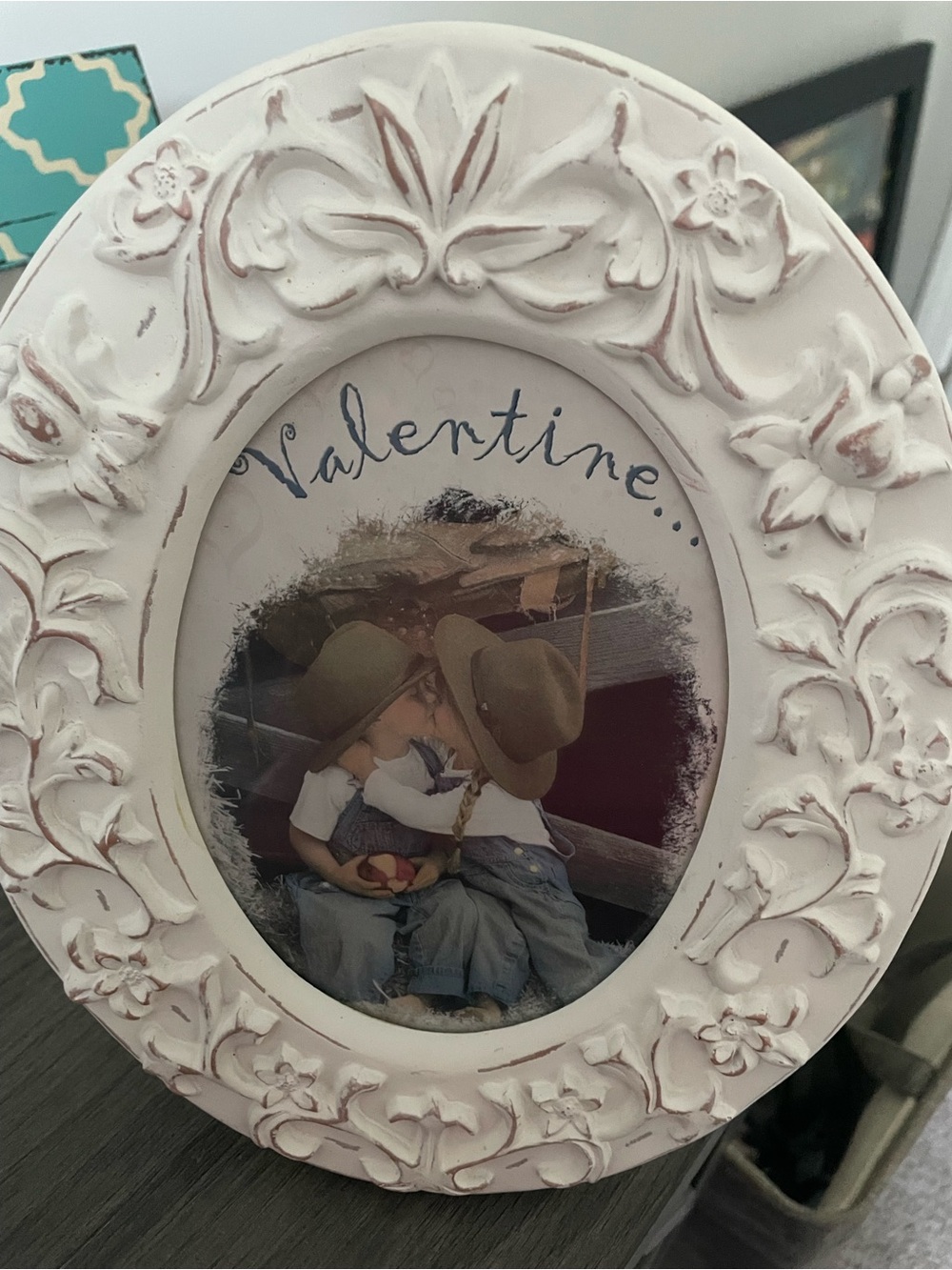 Simply Shabby Chic Vintage-Style Cream frame